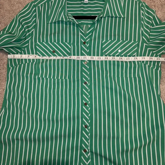 Notations Women's Green /White/Striped Button Front Dress Shirt Size L - Picture 5 of 9